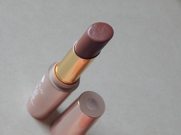 Lakme 9 to 5 Creaseless Creme Lip Color - Hazel Rush Review4