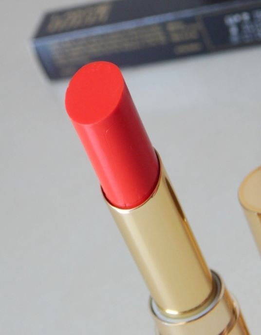 Lakme Absolute 08 Drenched Red Argan Oil Lip Color Review