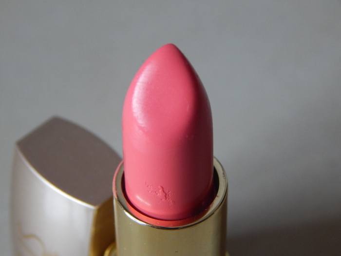 Lotus Herbals Fairy Flash Pure Colors Lipstick Review