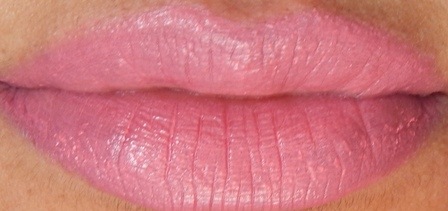 Lotus Herbals Fairy Flash Pure Colors Lipstick swatch on lips
