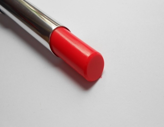 Maybelline CO01 Color Sensational Lip Flush Lipstick color