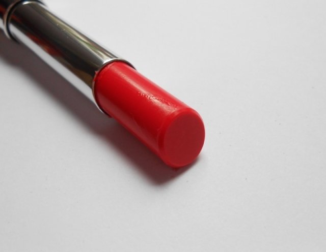 Maybelline RD02 Color Sensational Lip Flush Lipstick bullet
