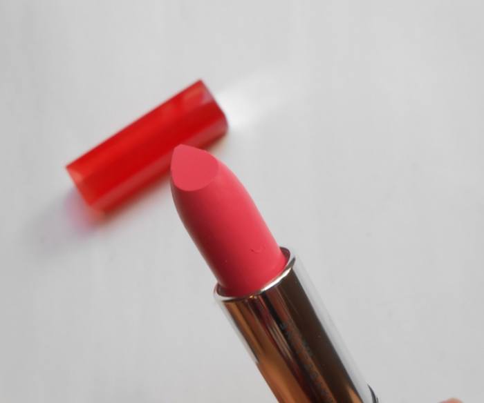 Maybelline REB08 Colorsensational Rebel Bouquet Lipstick Review