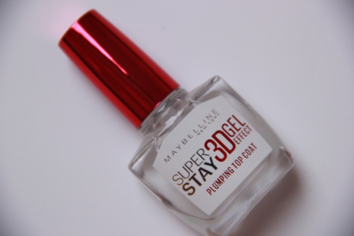 Maybelline SuperStay 3D Gel Effect Plumping Top Coat Review6