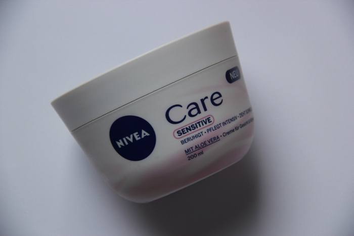 Nivea Care Sensitive Face and Body Cream Review1