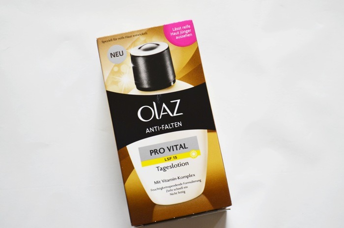 Olay Anti-Wrinkle Provital Mature Skin Day Fluid SPF 15 Review