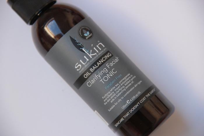 Sukin Oil Balancing Clarifying Facial Tonic Review1