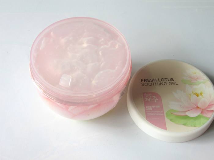 The Face Shop Fresh Lotus Soothing Gel Review2