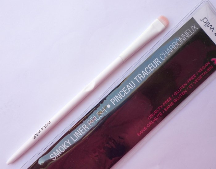 Wet n Wild Smoky Liner Brush Review1