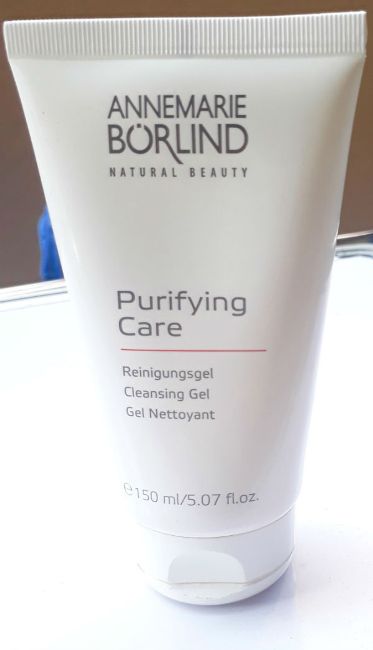 AnneMarie Borlind Purifying Care Cleansing Gel Review1