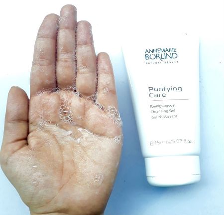 AnneMarie Borlind Purifying Care Cleansing Gel Review5