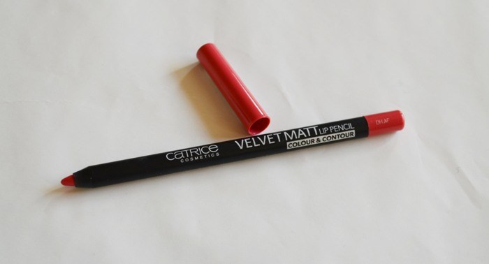 Catrice Velvet Matt Lip Pencil Colour and Contour - Fly Away Pretty Flamingo Review1