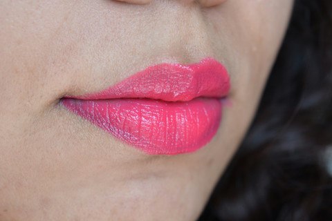 Clio Tension Lip #09 Pinkvely lip swatch