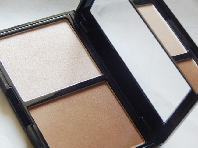 Collection Cosmetics Contour Kit Highlight and Sculpt Review2