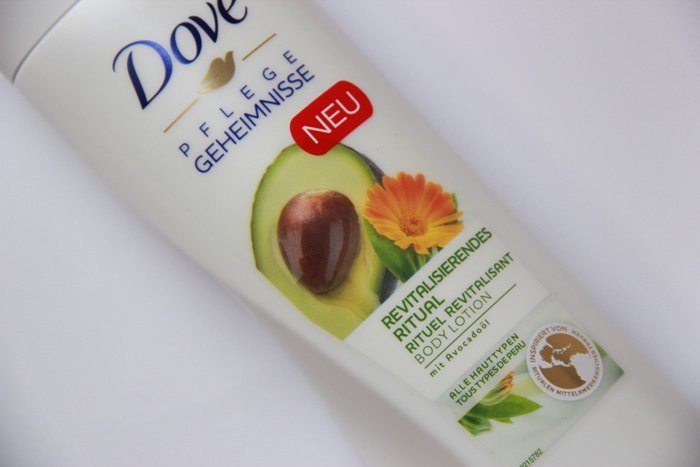 Dove Nourishing Secrets Glowing Ritual Avocado Oil Body Lotion Review2
