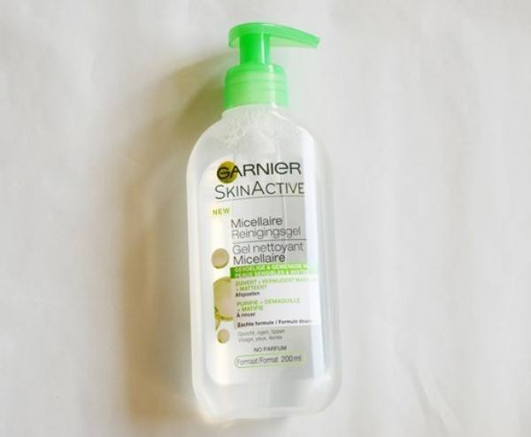 Garnier Skin Active Micellar Cleansing Gel Wash Combination and Sensitive Review