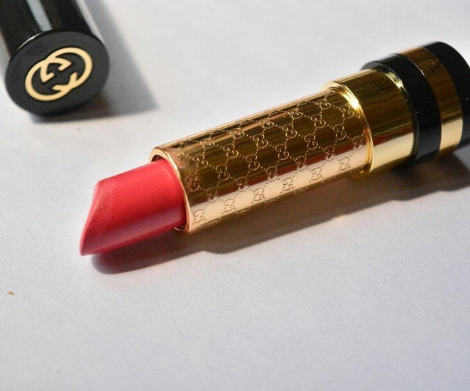Gucci Nostalgia Audacious Color-Intense Lipstick full packaging