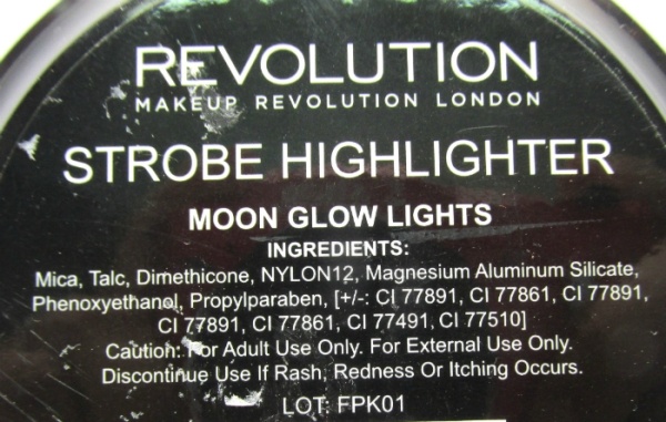 Makeup Revolution London Moon Glow Lights Strobe Highlighter Review, FOTD3