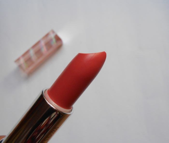 Maybelline NU34S Color Sensational So Nude Lipstick Review3