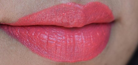 Mikyajy Watermelon Pink Charming Matte Lipstick lip swatch