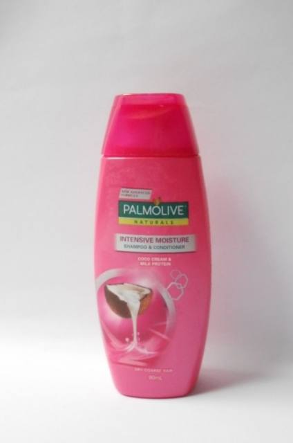 Palmolive Naturals Coco Cream and Milk Protein Intensive Moisture Shampoo Review6