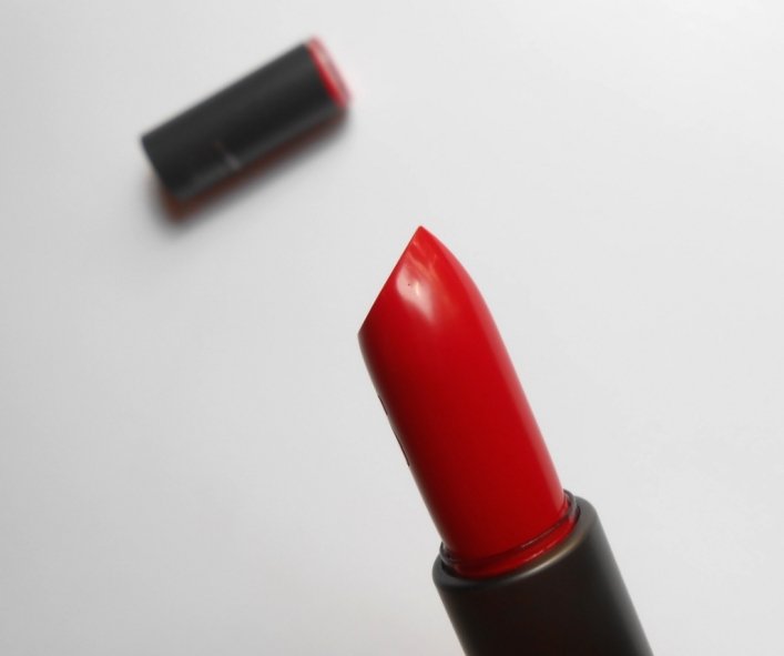 The Face Shop Red Rising Moisture Touch Lipstick