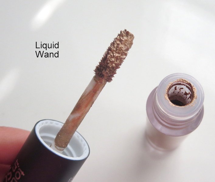 Touch In Sol Eldora Metallist Liquid Foil and Glitter Eye Shadow Duo liquid wand