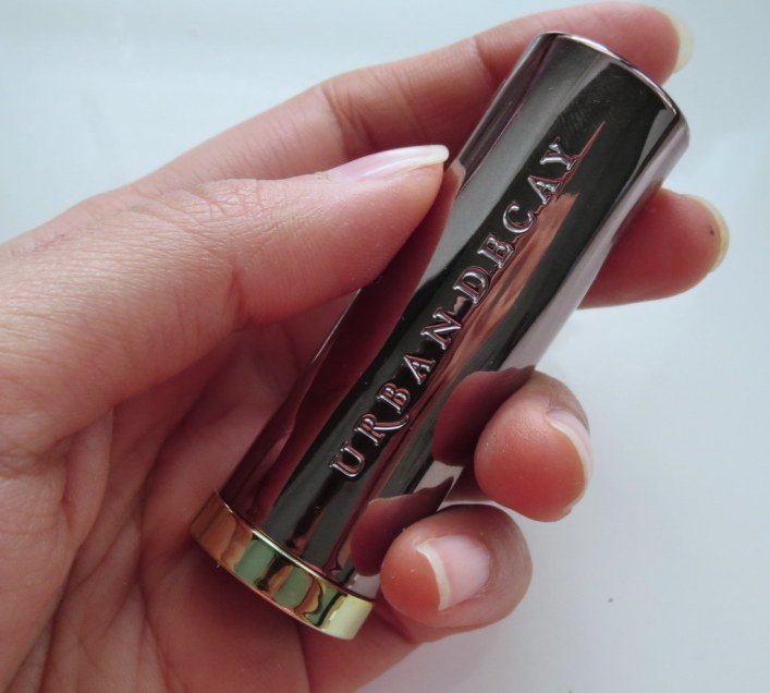Urban Decay Heroine Vice Lipstick packaging