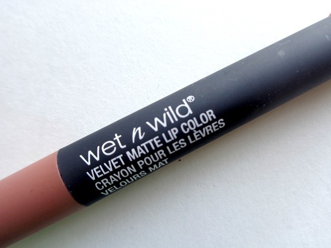 Wet n Wild Velvet Matte Lip Color - Toffee Frappe Review1