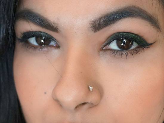 green eyeliner