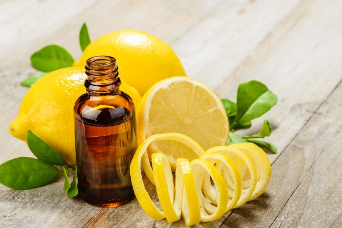 5 Health and Beauty Benefits of Lemon Essential Oil4