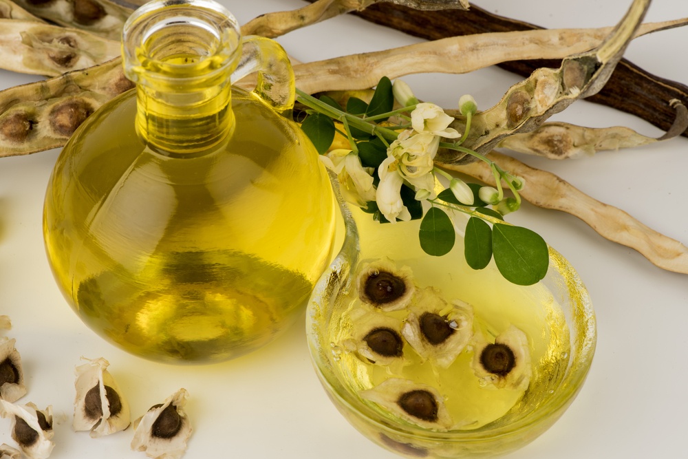 9 Beauty Benefits of Moringa Oil for Skin and Hair5