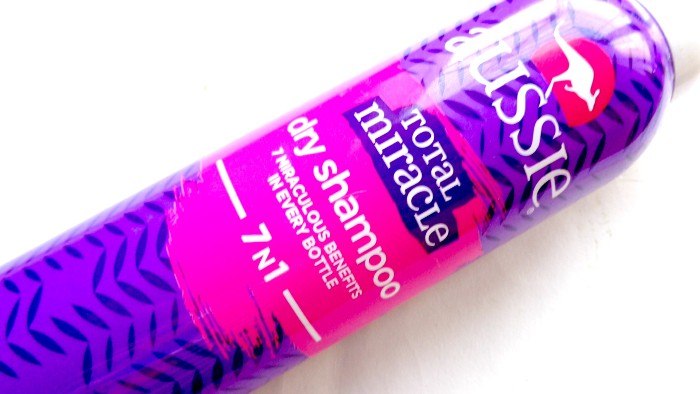 Aussie Total Miracle 7N1 Dry Shampoo Review1