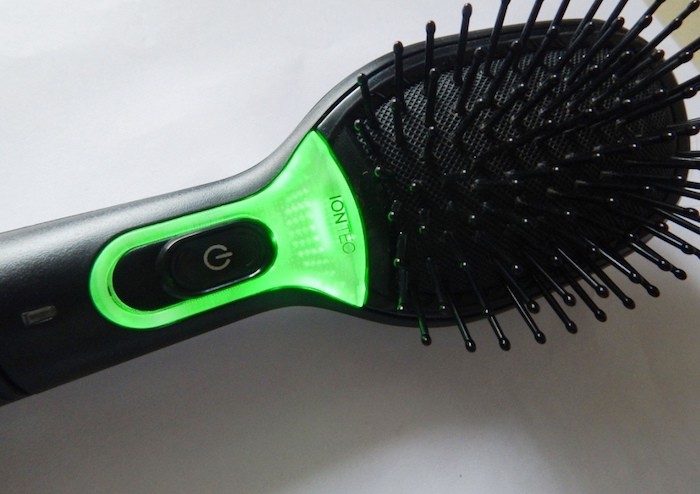 Braun Satin Hair 7 Iontec Brush Review