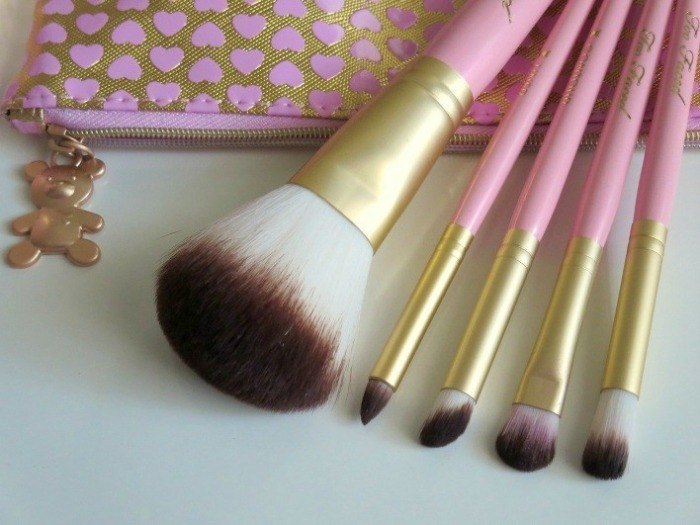 Everything You Need to Know About Makeup Brushes