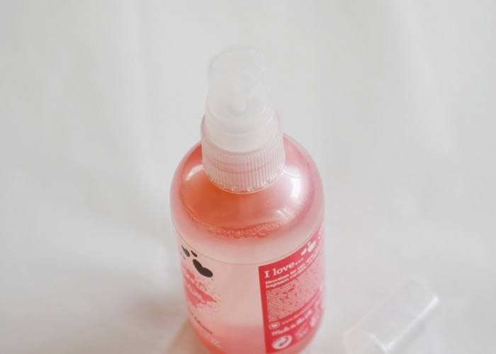 I Love Strawberries and Cream Refreshing Body Spritzer Review3
