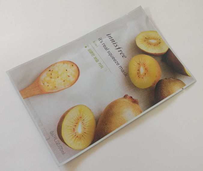 Innisfree Kiwi It’s Real Squeeze Mask Review