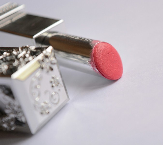 Jill Stuart Rouge Mai Dress Lady Fascinator Lipstick bullet