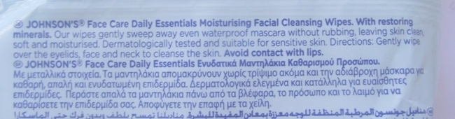 Johnsons Face Care Daily Essentials Moisturising Facial Cleansing Wipes for Dry Skin Review3
