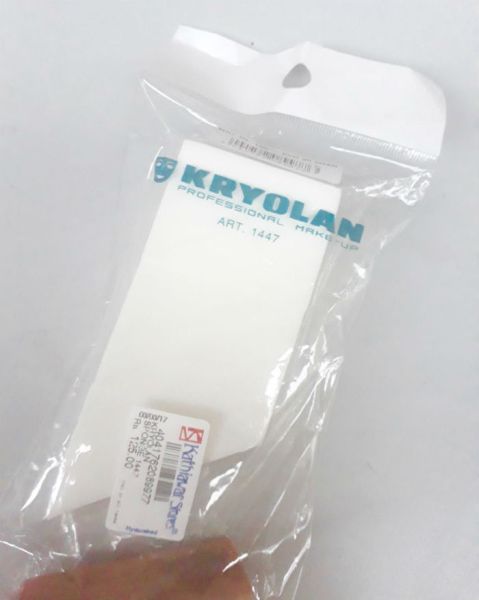 Kryolan Non-Latex Makeup Wedges Review