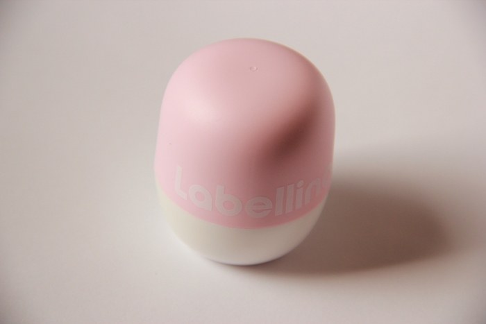 Labello Labellino Raspberry and Red Apple Lip Balm Review1
