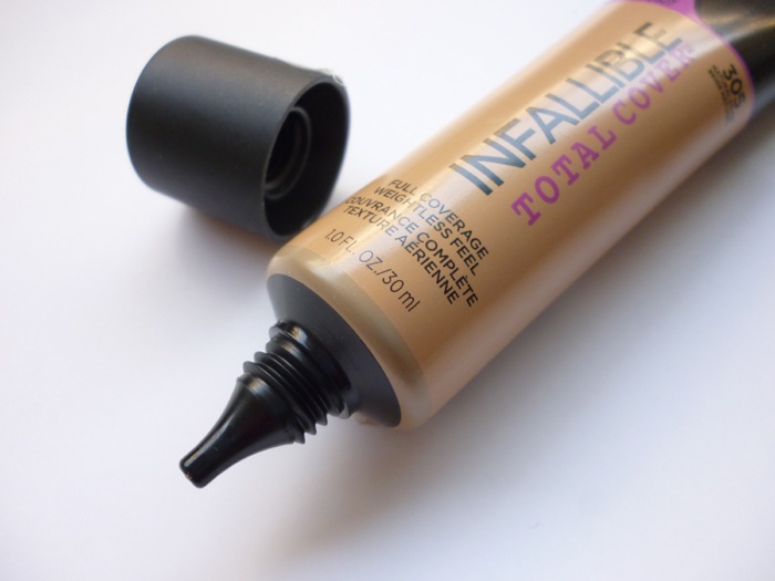 Loreal Infallible Total Cover Full Coverage Foundation open