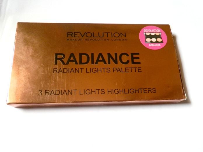 Makeup Revolution Highlighter Palette Radiance outer packaging