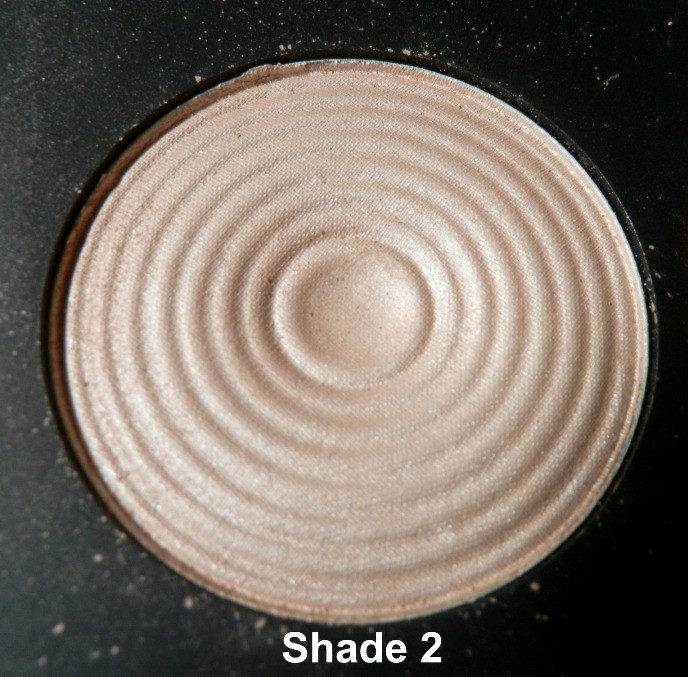 Makeup Revolution Highlighter Palette Radiance shade 2