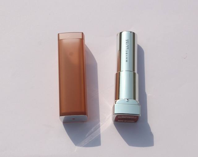 Maybelline Color Sensational Touch of Nude Powder Matte Lipstick Review2