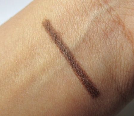 Maybelline Fashion Brow Cream Pencil Brown Review, EOTD6