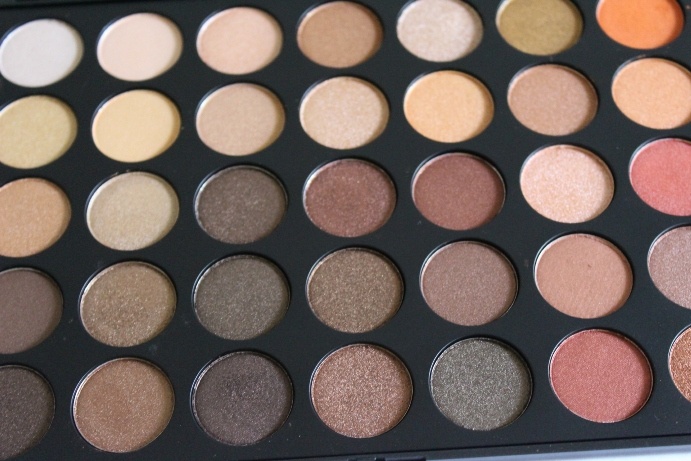 Morphe 35OS 35 Color Shimmer Nature Glow Eyeshadow Palette all shades
