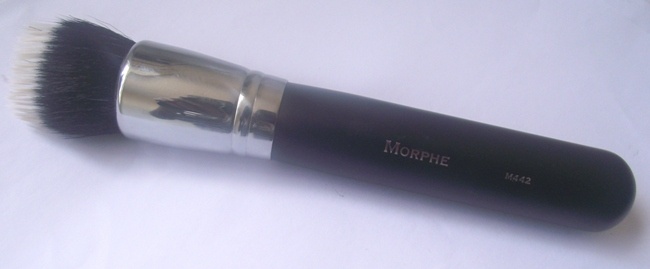 Morphe M442 Duo Fiber Buffer Brush Review5