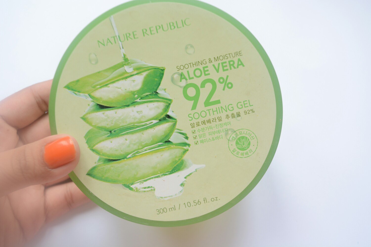Nature Republic Soothing and Moisture Aloe Vera Soothing Gel packaging