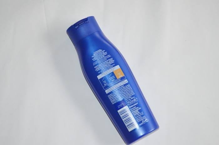 Nivea Hair Milk Repairing Shampoo for Thick Hair Review2